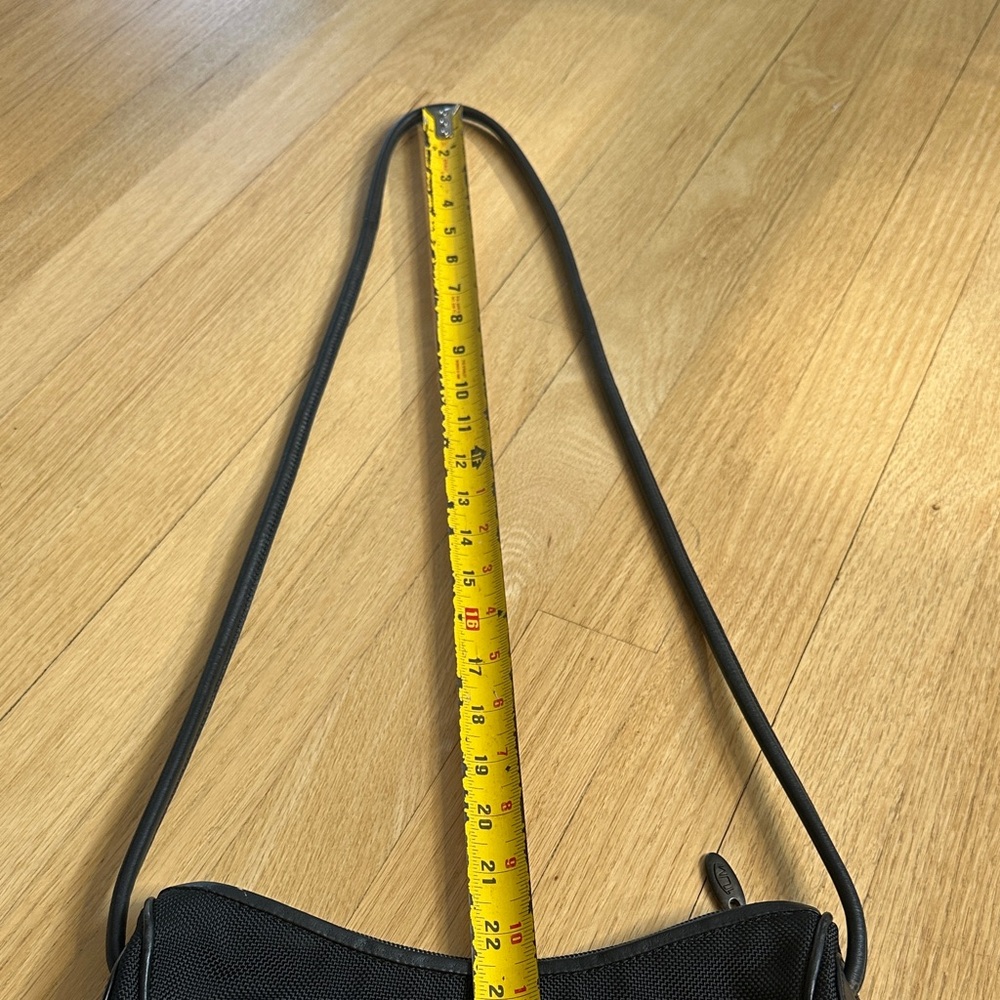 Tumi Black Bag - Picture 8 of 8